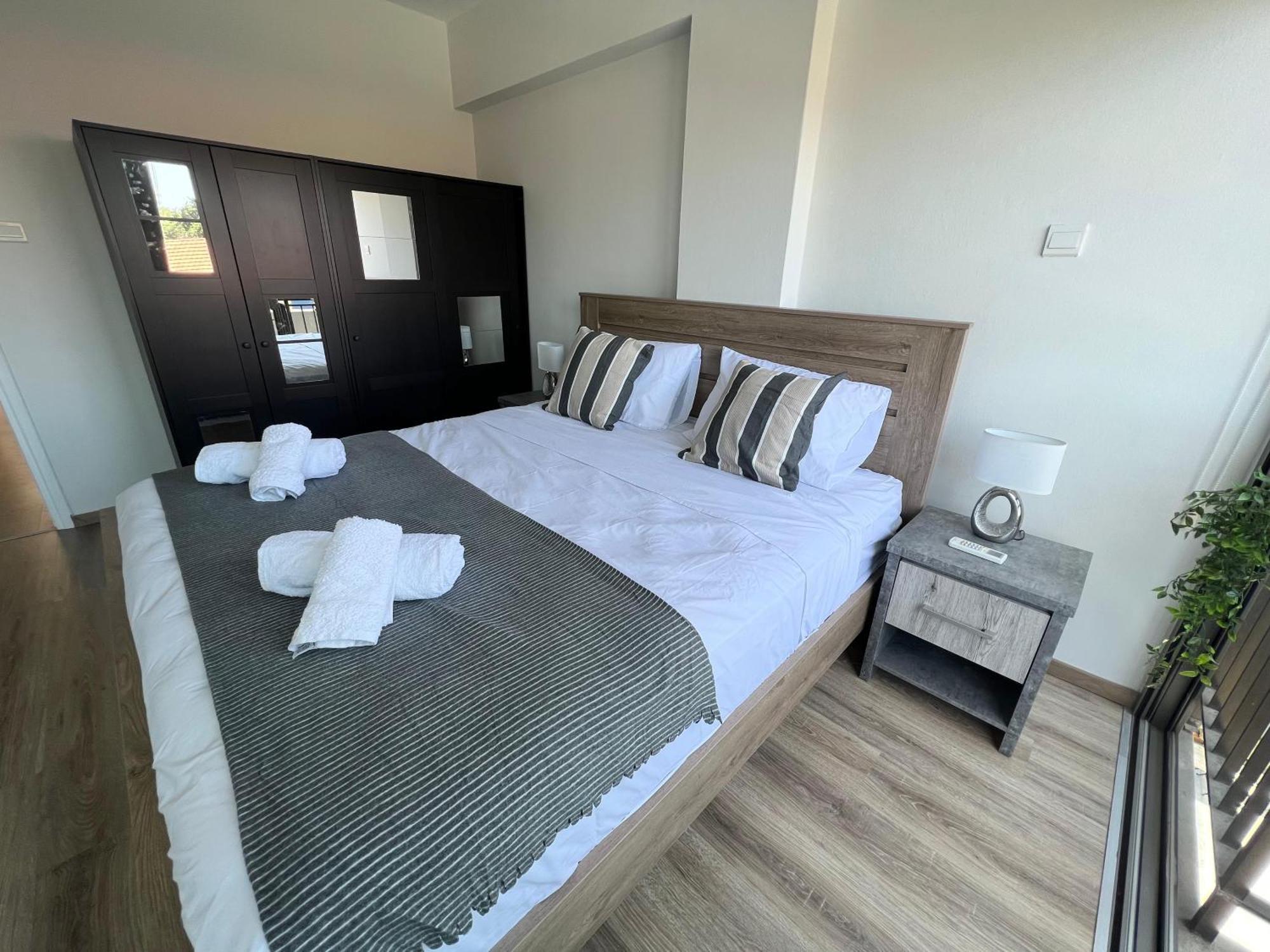 Azul Sea View Apartment Ларнака Екстериор снимка