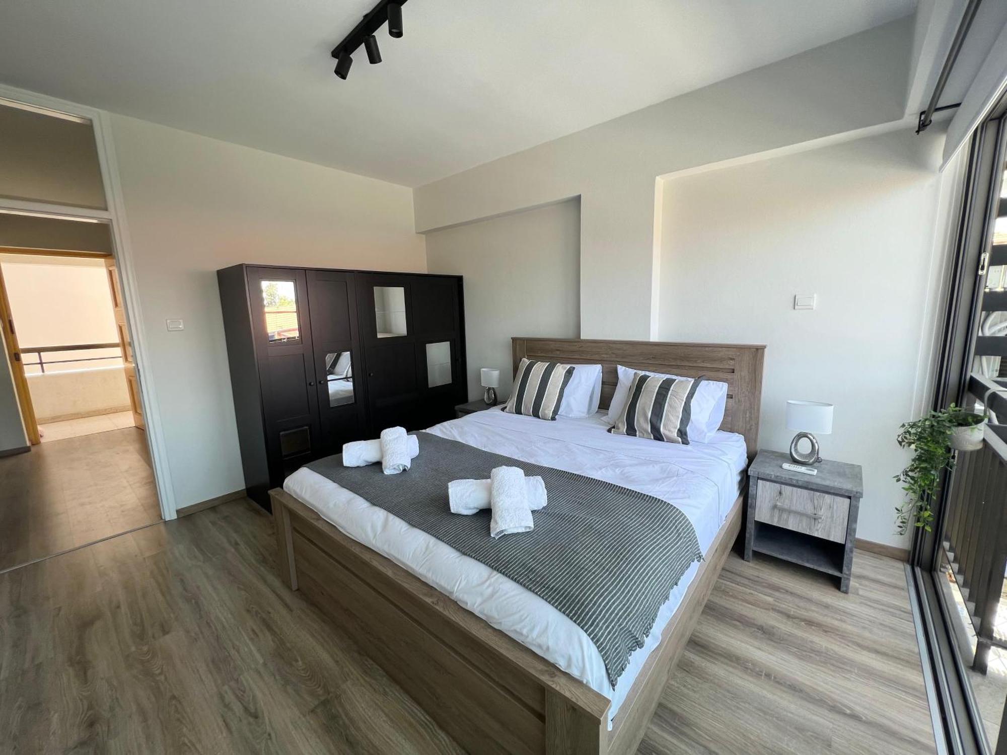 Azul Sea View Apartment Ларнака Екстериор снимка